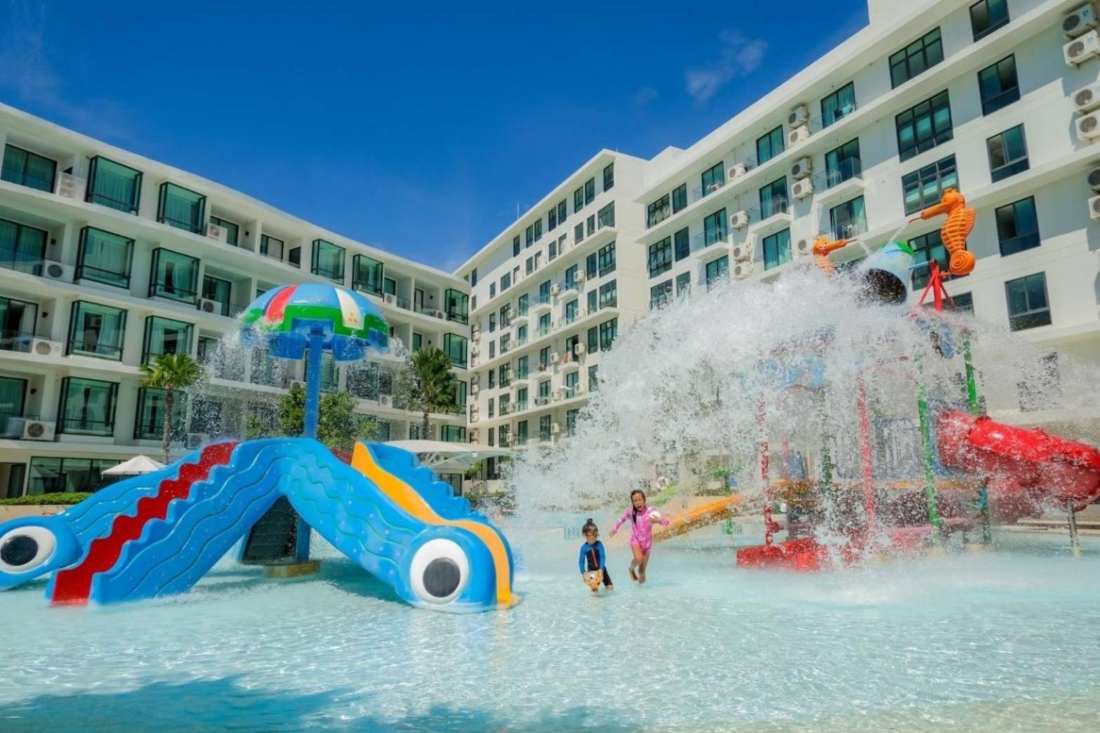Wyndham La Vita Rawai Phuket Eksteriør bilde